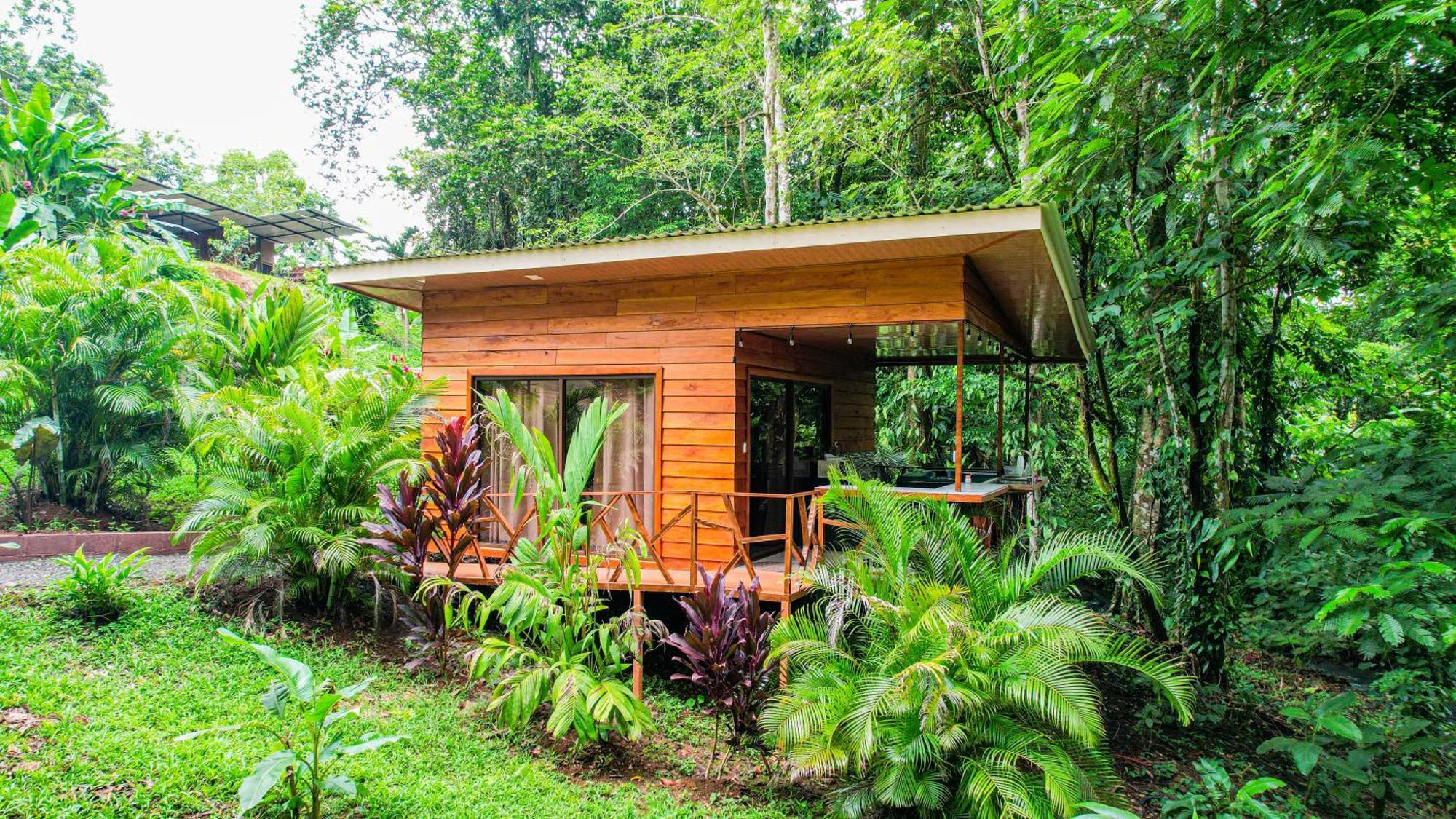 Hotel Iguanas Arenal Volcano *